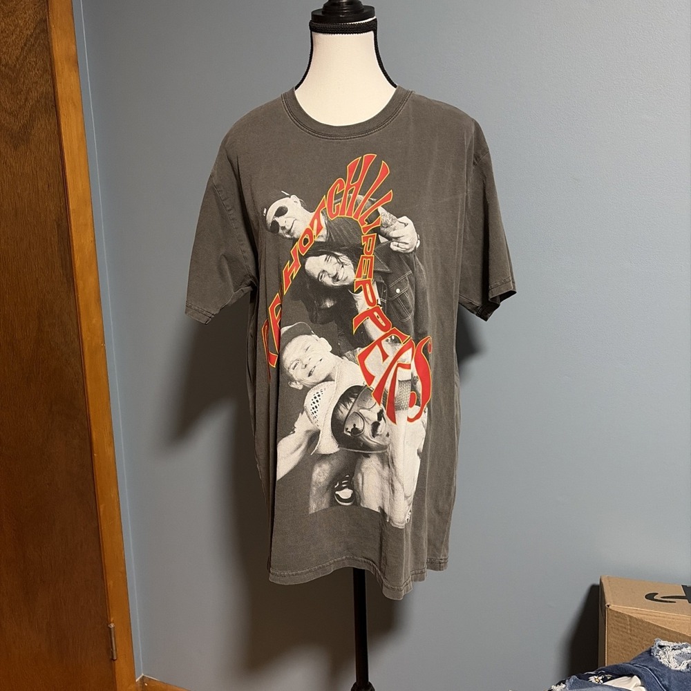 Red Hot Chili Peppers 2024 Band Tee T-Shirt UNLIMITED LOVE WORLD TOUR Gray XL